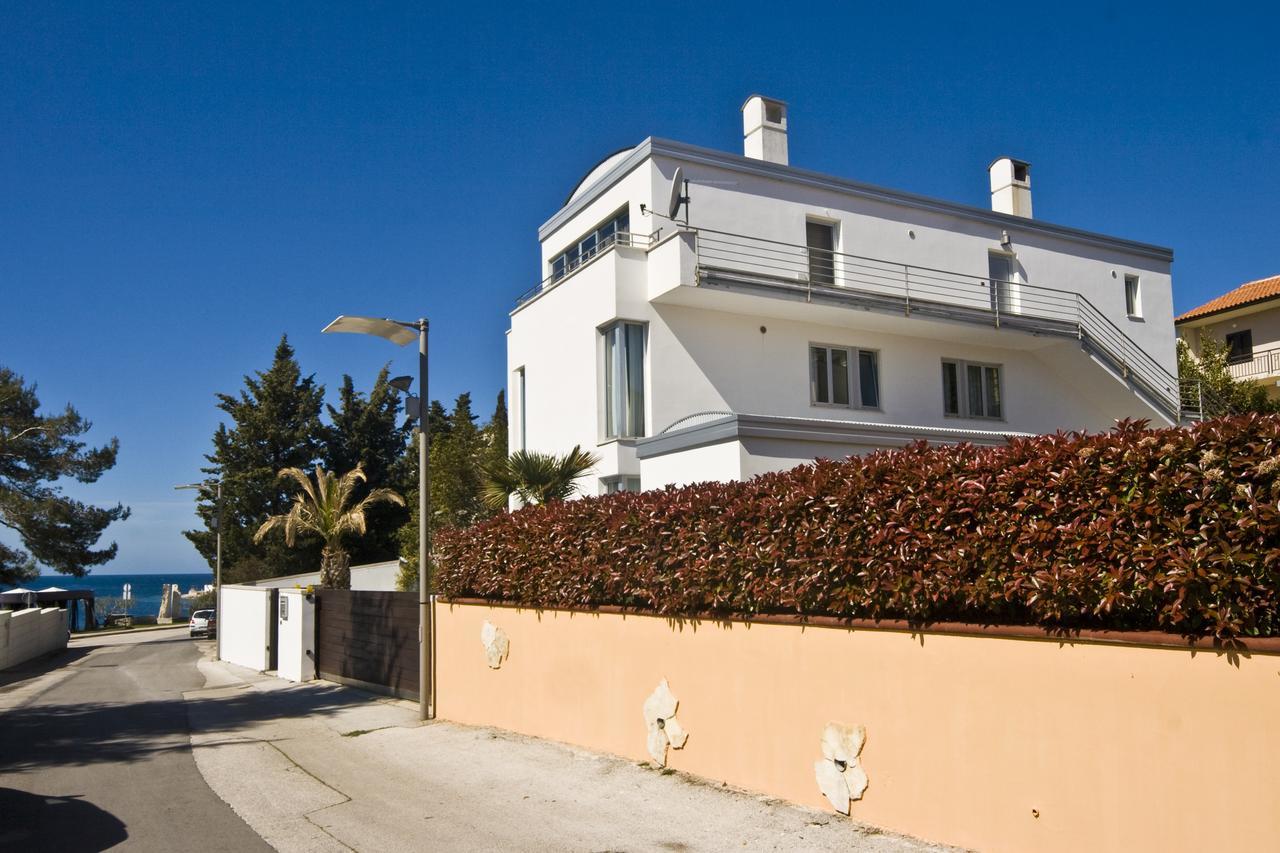 Villa Andrea Pjescana Uvala Exteriör bild